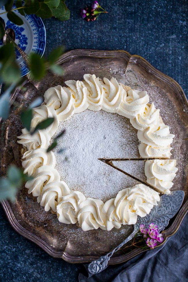 Semmelkladdkaka