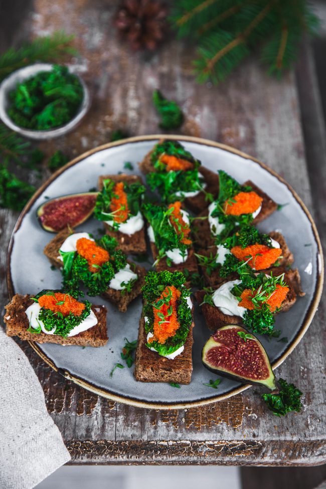 jultapas, glöggmingel, brietårta, cervera