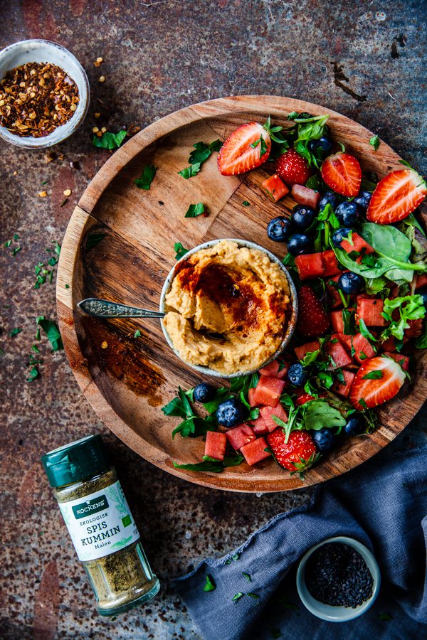kockens kryddor, blomkål, hummus