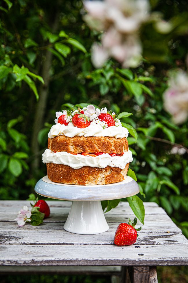 sommartårta, midsommartarta, tårta