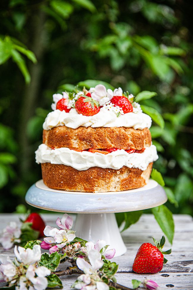 sommartårta, midsommartarta, tårta