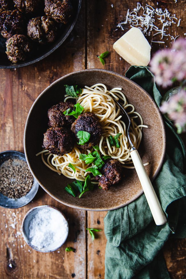 kottbullar, italienska kottbullar, saftiga kottbullar