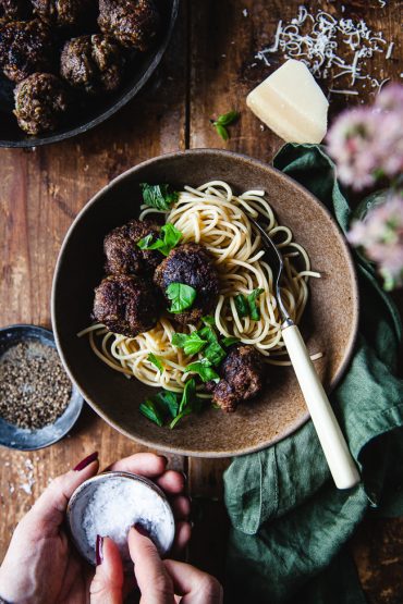 kottbullar, italienska kottbullar, saftiga kottbullar