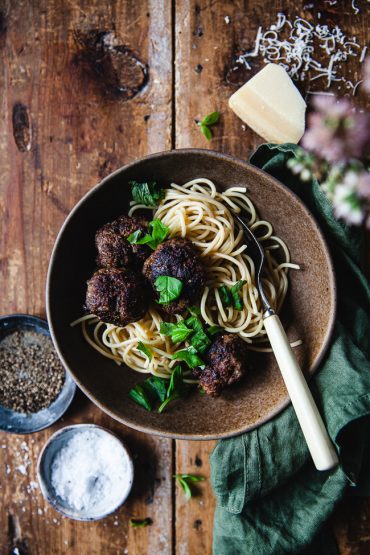 kottbullar, italienska kottbullar, saftiga kottbullar