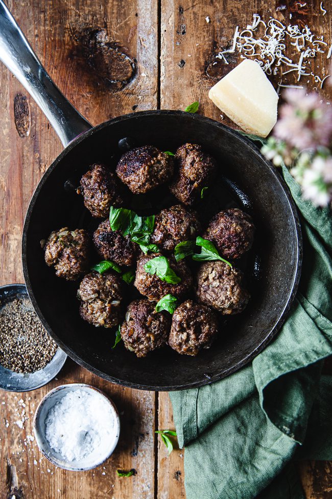 kottbullar, italienska kottbullar, saftiga kottbullar