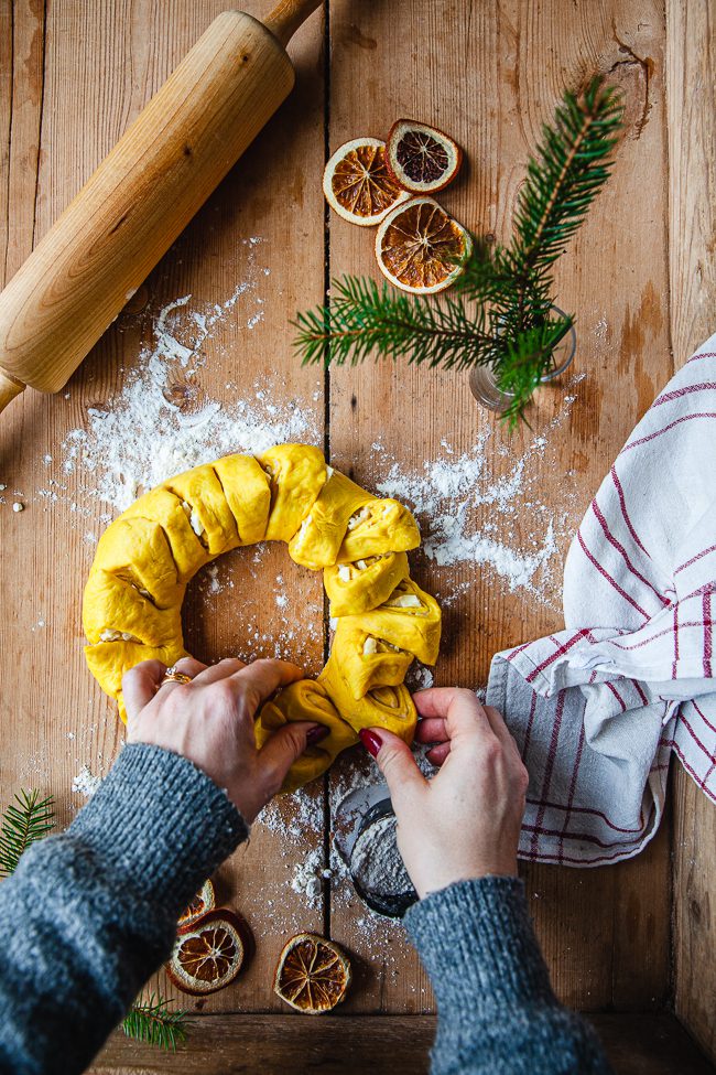 saffransbröd, vetekrans, saffranskrans