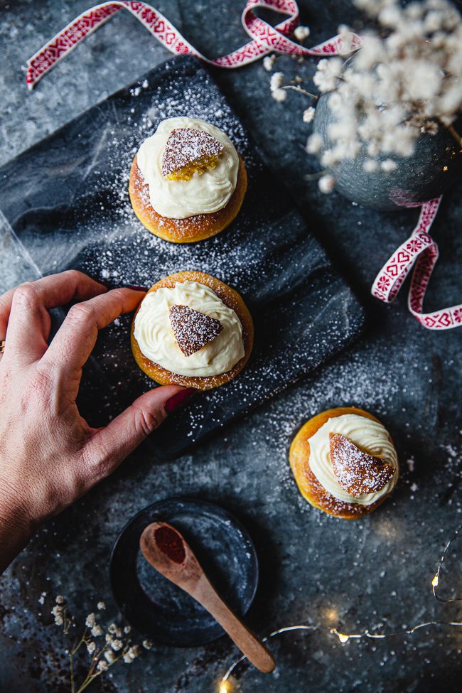 semla, julsemla, saffranssemlor, vit choklad