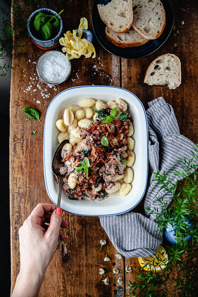 kycklingbacon, gnocchi, middag, lönneberga kycklingbacon