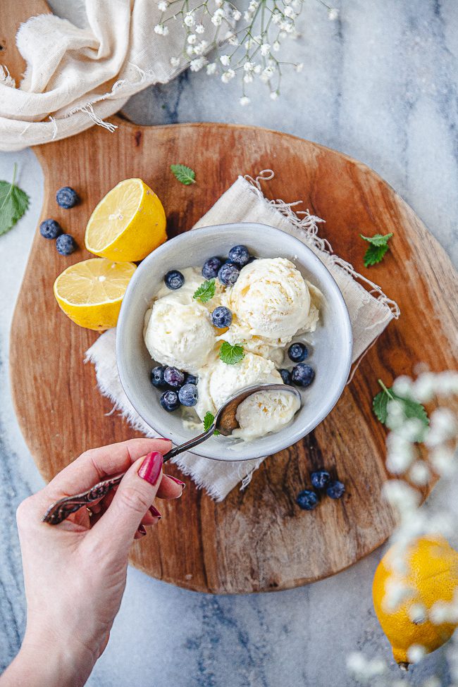 lemon curd, glass, påskdessert, fika, glass utan glassmaskin
