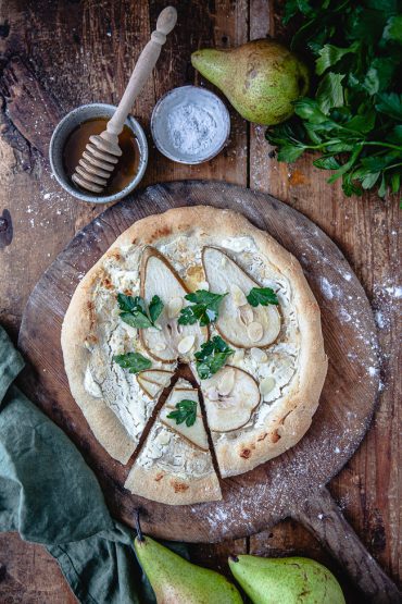 pizza, hembakad pizza, vit pizza