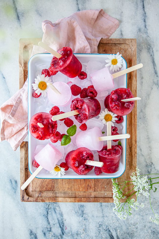 Isglass, saft, vätskeersättning