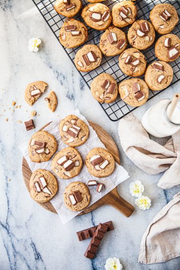kakor med kinder choklad, småkakor, cookies,