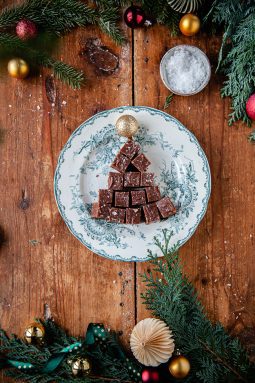 nougatfudge, julgodis, fudge, julgodis med nougat