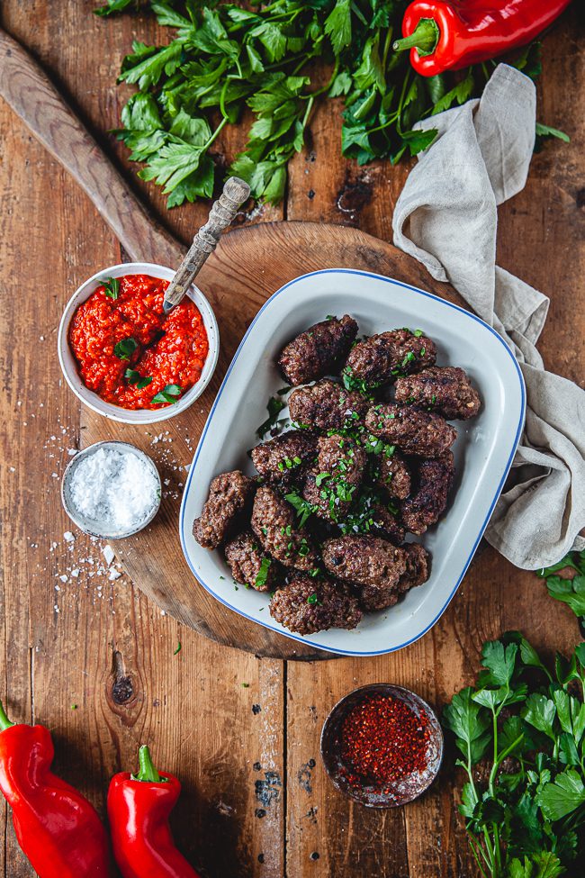 Cevapcici, köttfärs, köttfärsbiffar