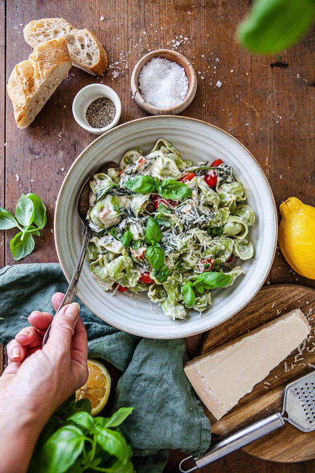 farskostpasta, tortellini, pasta, snabbmat, middag på 30 minuter, vegetariskt