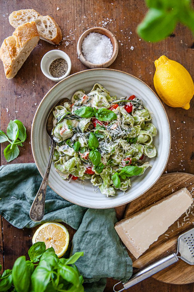 farskostpasta, tortellini, pasta, snabbmat, middag på 30 minuter, vegetariskt