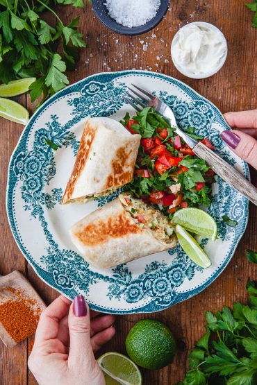Burrito med kyckling och mangoraja